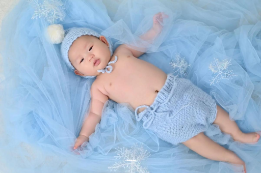 山南孕妇肚子上长红点