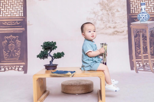 山南13周宝宝有多大